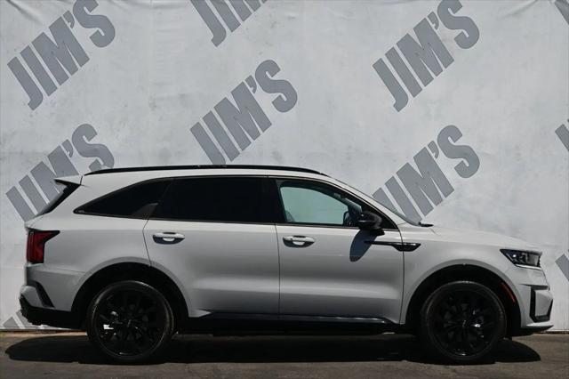 used 2022 Kia Sorento car, priced at $31,800