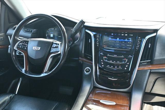 used 2019 Cadillac Escalade car, priced at $33,595