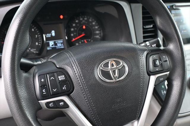 used 2015 Toyota Sienna car, priced at $17,495