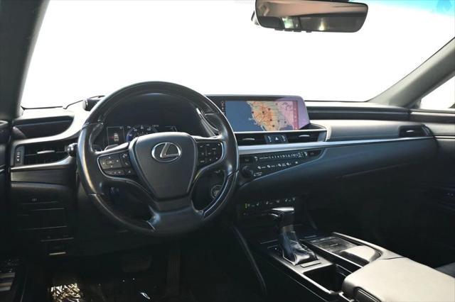 used 2019 Lexus ES 350 car, priced at $26,495