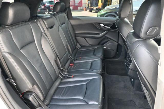 used 2019 Audi Q7 car, priced at $21,995