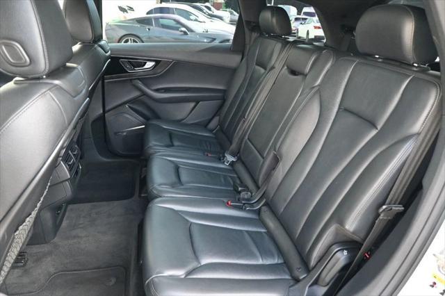 used 2019 Audi Q7 car, priced at $21,995