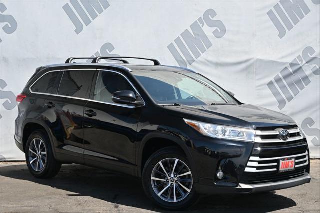 used 2019 Toyota Highlander car, priced at $22,995