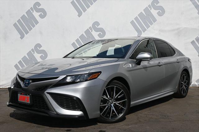 used 2024 Toyota Camry Hybrid car, priced at $32,995