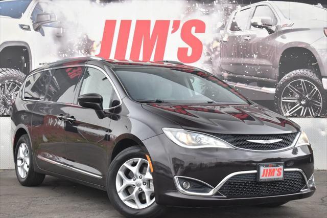 used 2017 Chrysler Pacifica car, priced at $16,150