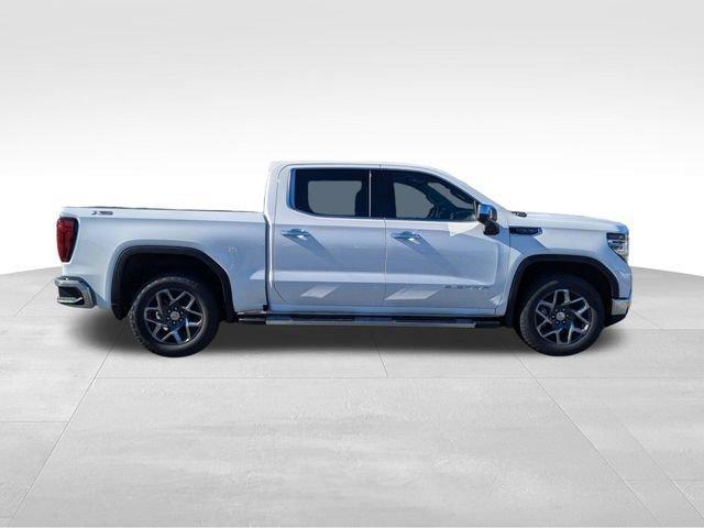 new 2025 GMC Sierra 1500 car, priced at $59,626