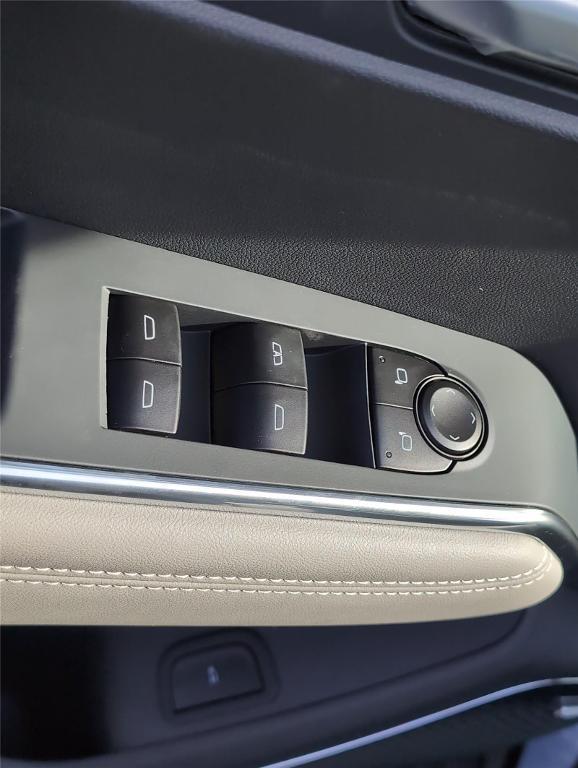 new 2025 GMC Acadia car, priced at $44,228