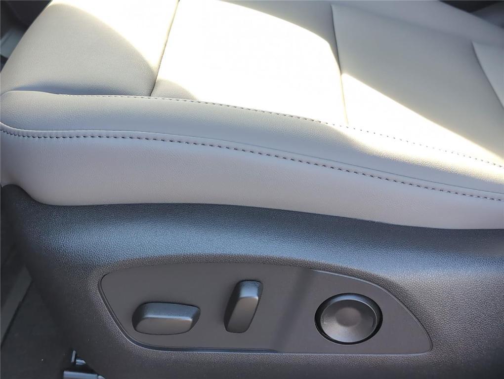 new 2025 GMC Acadia car, priced at $44,228
