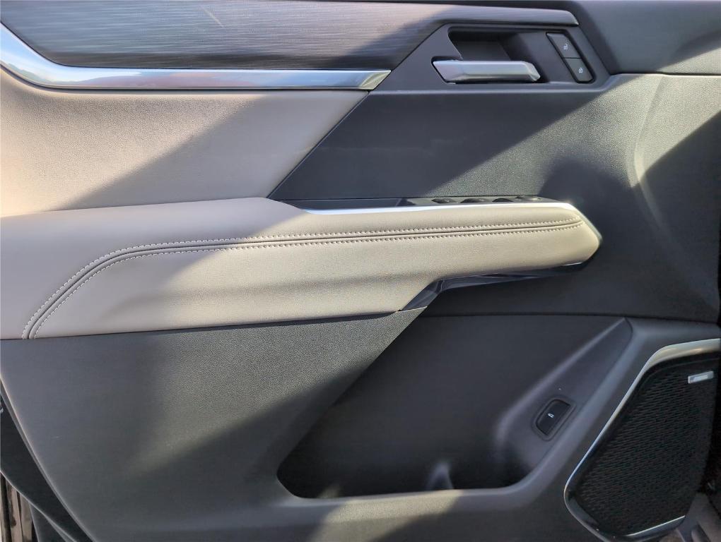 new 2025 GMC Acadia car, priced at $44,228