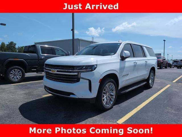 used 2023 Chevrolet Suburban car, priced at $43,399