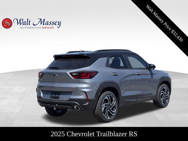 new 2025 Chevrolet TrailBlazer car, priced at $32,430