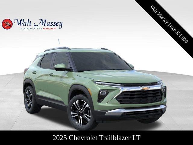 new 2025 Chevrolet TrailBlazer car, priced at $31,800