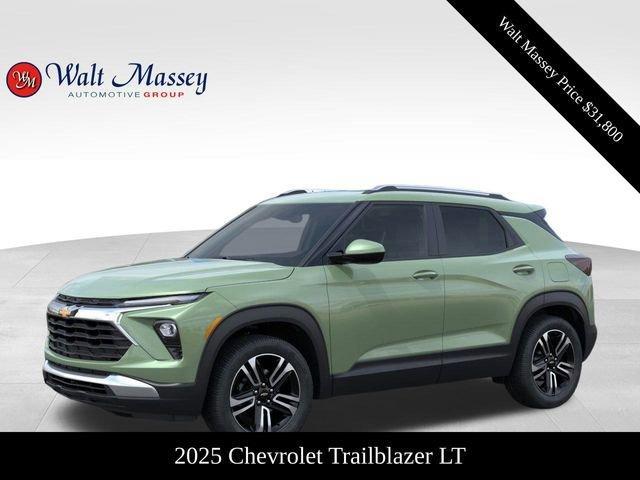 new 2025 Chevrolet TrailBlazer car, priced at $31,800