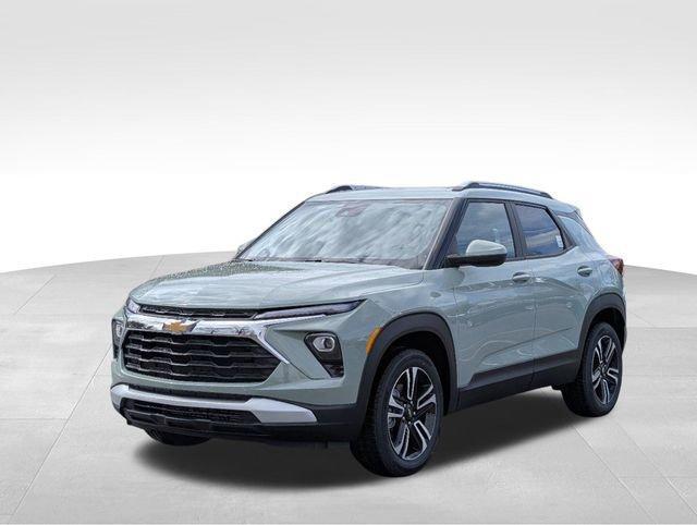 new 2025 Chevrolet TrailBlazer car, priced at $32,050