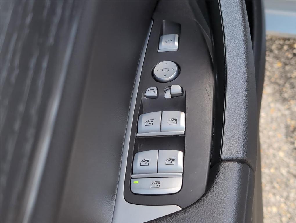 used 2022 BMW X3 car, priced at $27,899