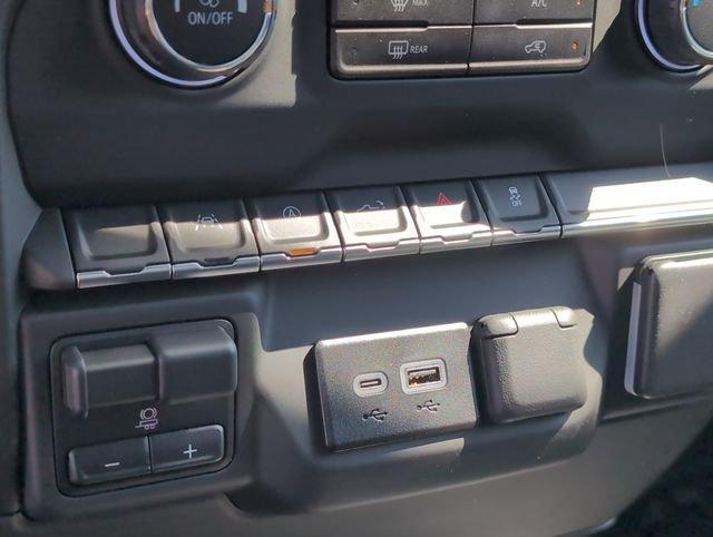 new 2025 Chevrolet Silverado 1500 car, priced at $42,537