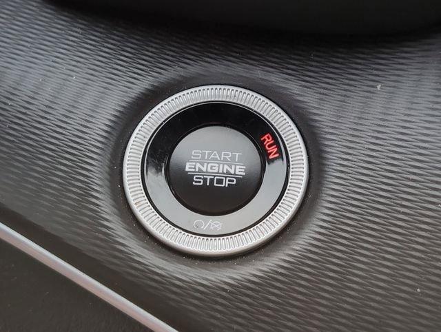 used 2025 Jeep Grand Cherokee L car, priced at $39,299