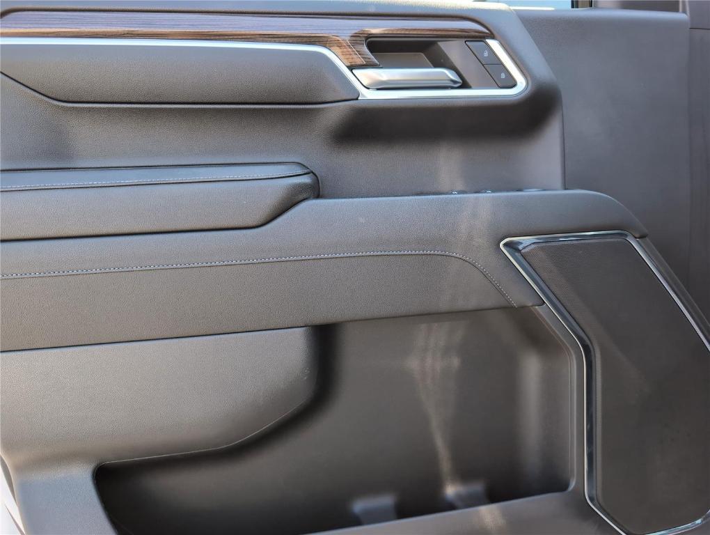 used 2023 Chevrolet Silverado 1500 car, priced at $42,999