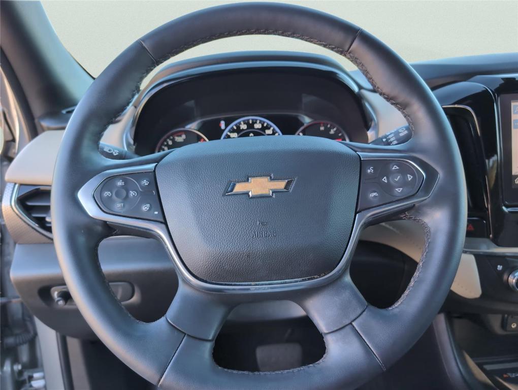 used 2023 Chevrolet Traverse car, priced at $32,499