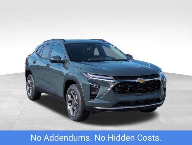 new 2025 Chevrolet Trax car, priced at $25,015