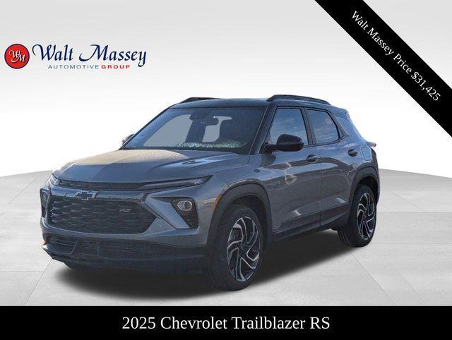 new 2025 Chevrolet TrailBlazer car, priced at $31,425