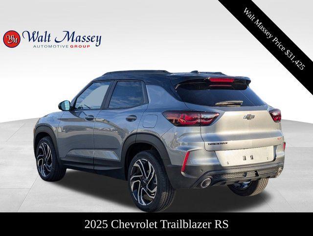 new 2025 Chevrolet TrailBlazer car, priced at $31,425