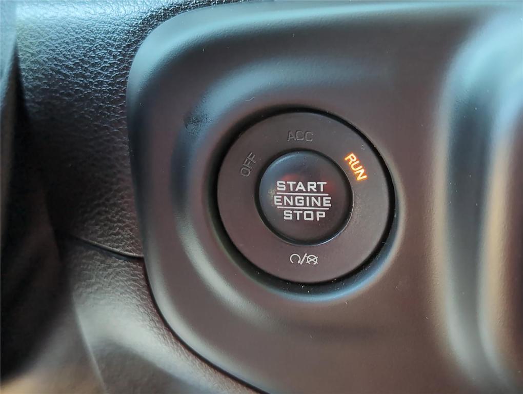 used 2021 Jeep Wrangler Unlimited car, priced at $23,999