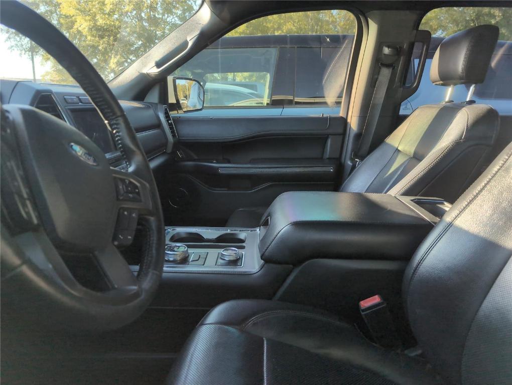 used 2018 Ford Expedition car, priced at $18,599