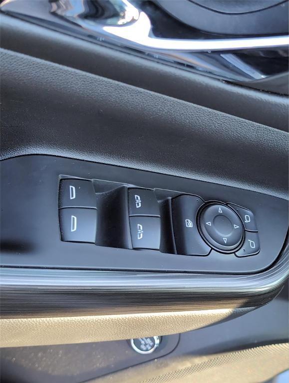 used 2023 GMC Acadia car, priced at $25,949