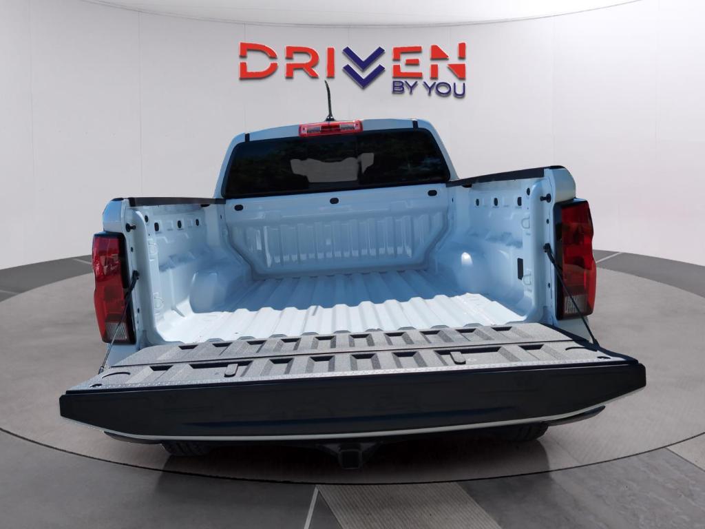 new 2026 Chevrolet Colorado car, priced at $42,756