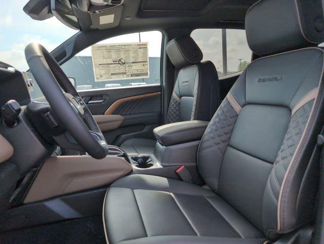 new 2025 GMC Canyon car, priced at $54,204