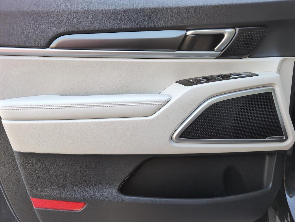 used 2024 Kia Telluride car, priced at $34,399