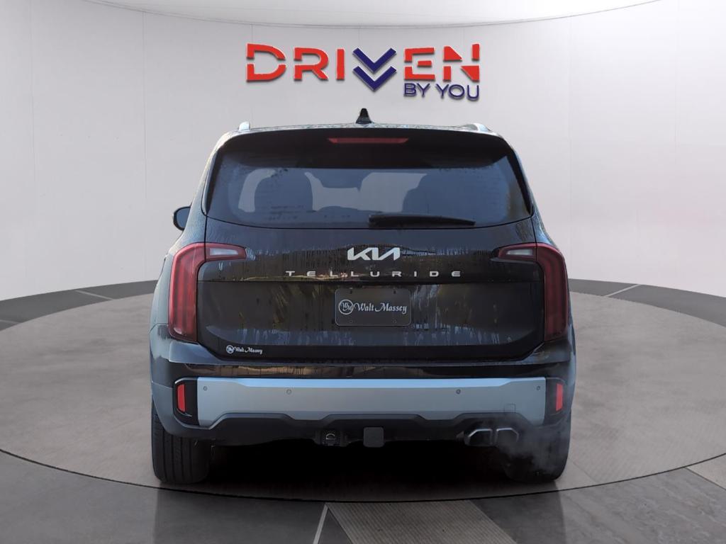 used 2024 Kia Telluride car, priced at $34,399