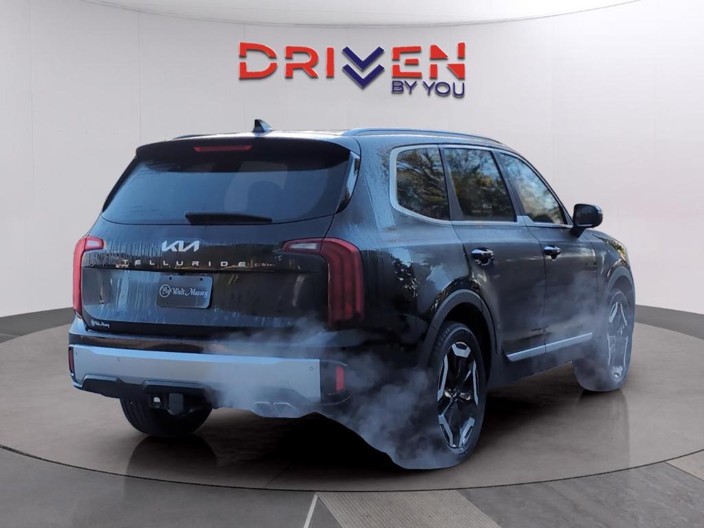 used 2024 Kia Telluride car, priced at $34,399