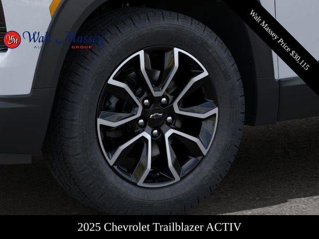 new 2025 Chevrolet TrailBlazer car, priced at $30,115