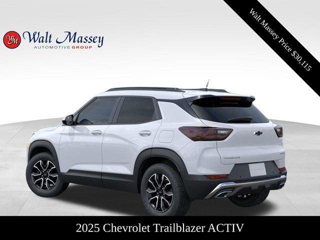 new 2025 Chevrolet TrailBlazer car, priced at $30,115