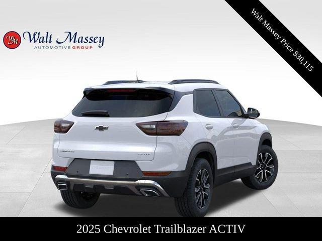 new 2025 Chevrolet TrailBlazer car, priced at $30,115