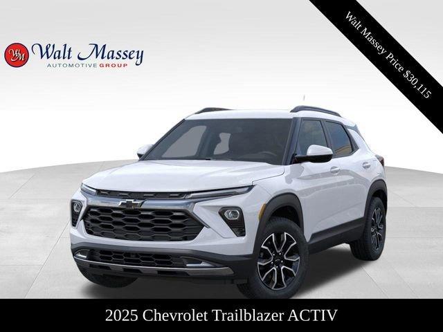 new 2025 Chevrolet TrailBlazer car, priced at $30,115