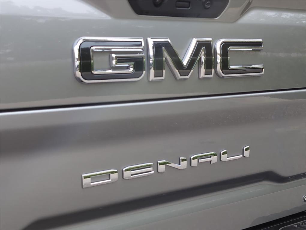 new 2026 GMC Sierra 2500 car, priced at $91,645