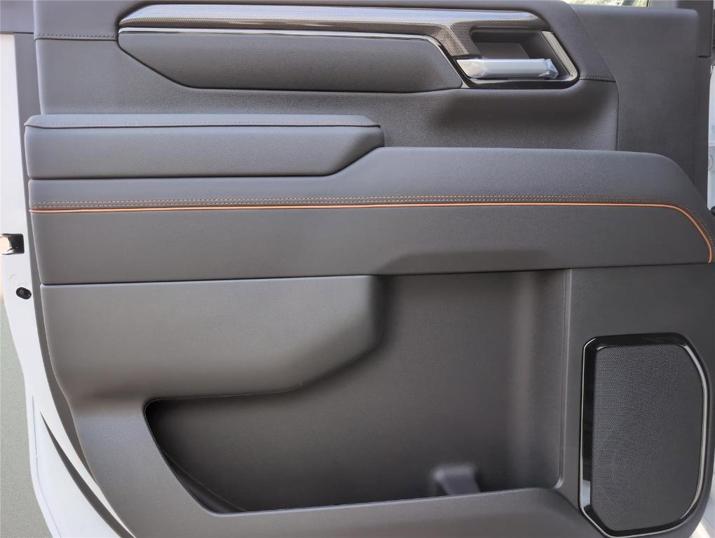 new 2026 GMC Sierra 2500 car, priced at $84,135