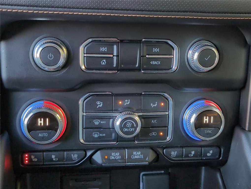 used 2021 GMC Yukon car, priced at $43,799