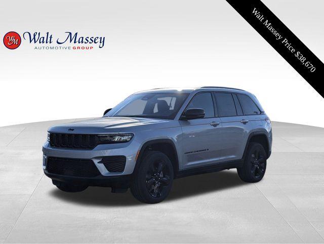 new 2024 Jeep Grand Cherokee car, priced at $38,670