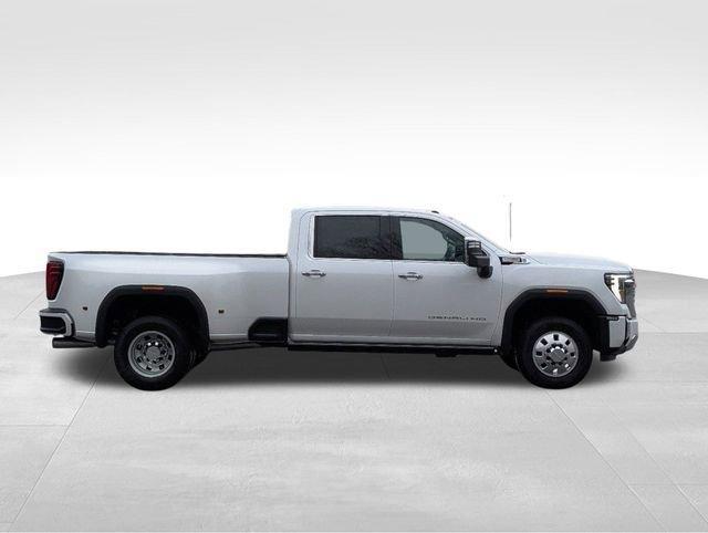 new 2025 GMC Sierra 3500 car, priced at $92,655