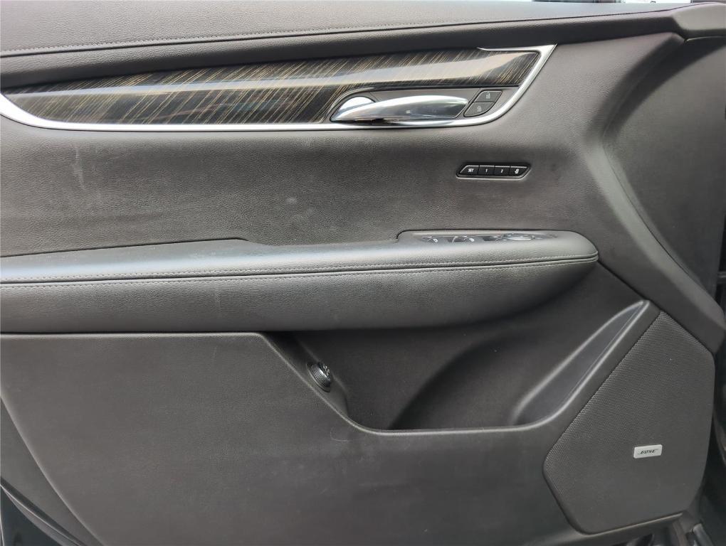 used 2021 Cadillac XT6 car, priced at $27,699