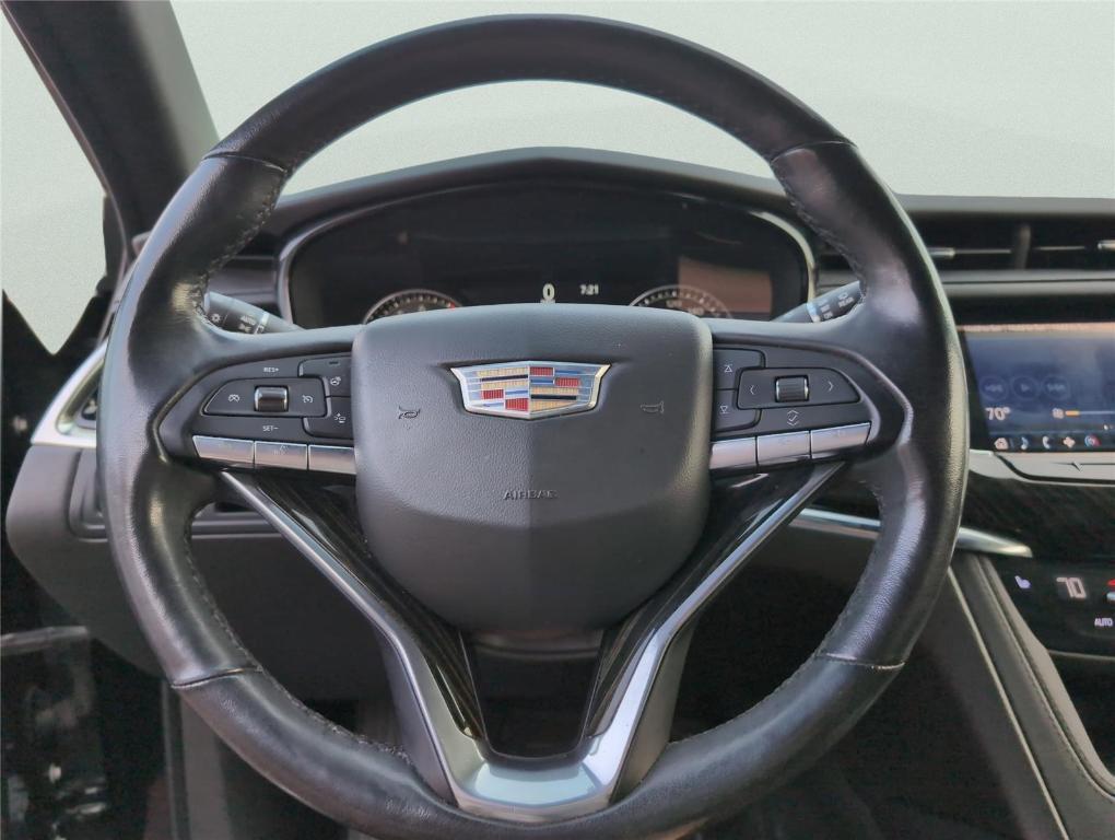 used 2021 Cadillac XT6 car, priced at $27,699