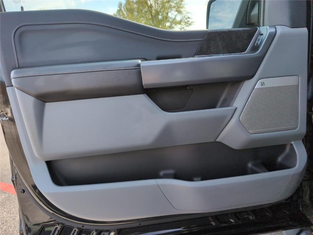 used 2021 Ford F-150 car, priced at $33,799