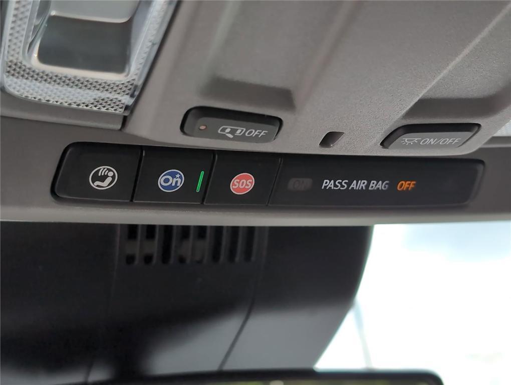new 2025 Chevrolet Silverado 1500 car, priced at $42,152