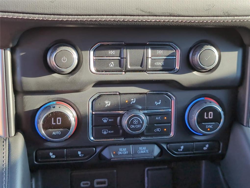 used 2023 Chevrolet Tahoe car, priced at $40,899