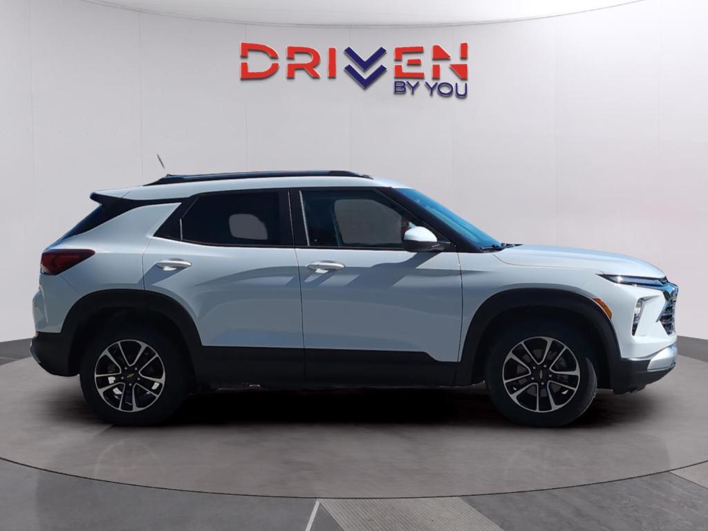 new 2026 Chevrolet TrailBlazer car, priced at $25,927