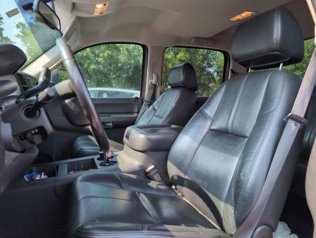 used 2009 GMC Sierra 2500 car, priced at $18,999
